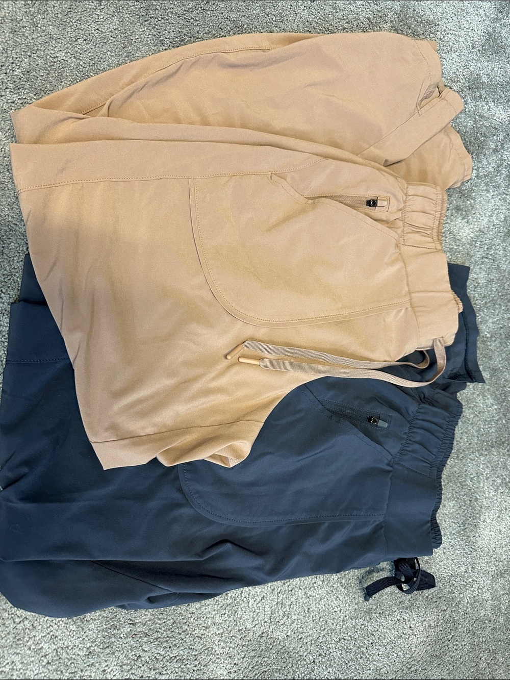 Set of 2 target all in motion Tan and Navy Drawstring trail pants